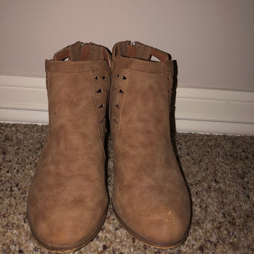 Booties - Picture 3 of 5